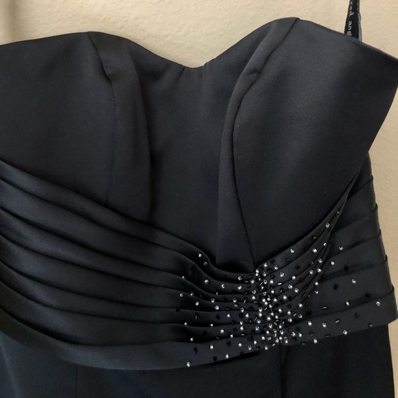 NWT Black strapless gown - Picture 2 of 4